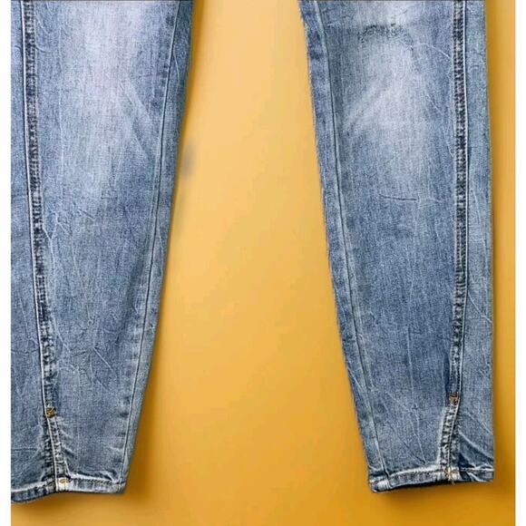 EVIDNT Anthropologie Sz26 Tate Skinny Distressed BlueJeans 3” Slit Pant Cuff Cr6 - Picture 4 of 7